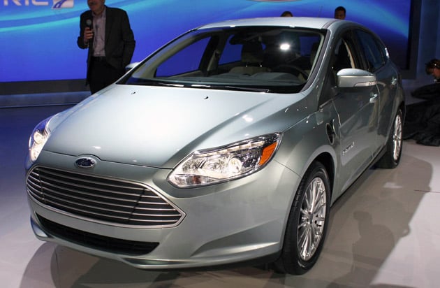 01-ford-focus-electric-ces-live-1294411049.jpg