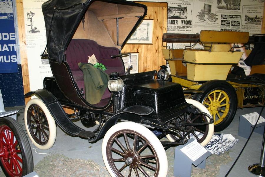 1902-studebaker.jpg
