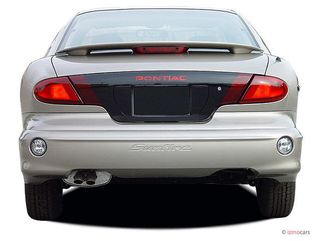 2003-pontiac-sunfire-2-door-coupe-rear-exterior-view_100261399_m.jpg