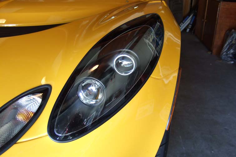 20070812 114544 Lotus Elise aluminum headlight trim ring install.jpg