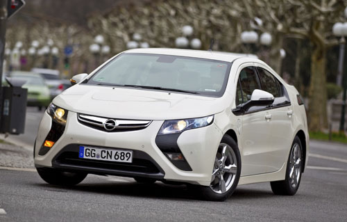 2011-Opel-Ampera-049.jpg