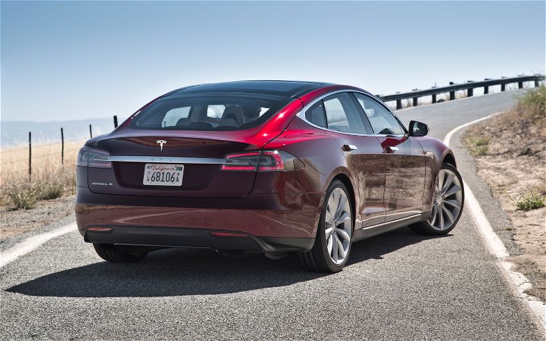 2012-Tesla-Model-S-rear-three-quarter-1.jpg