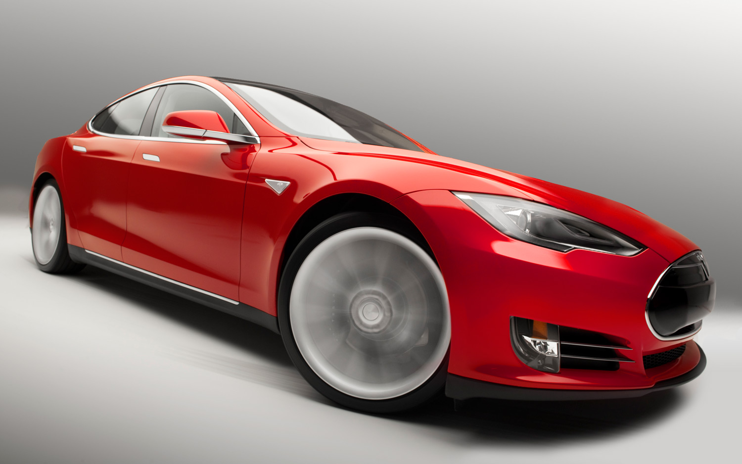 2013-Tesla-Model-S-front-three-quarter-2.jpg