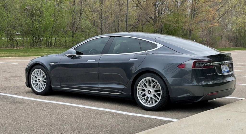 2015 Tesla 19 Rotiform RSE.jpg