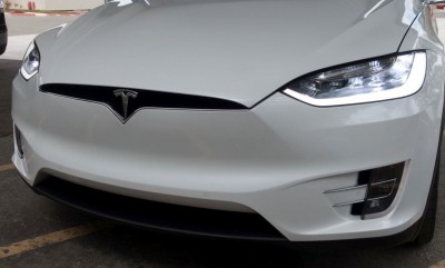 2016-Tesla-Model-X-Production-SuperSUV-20-400x241.jpg