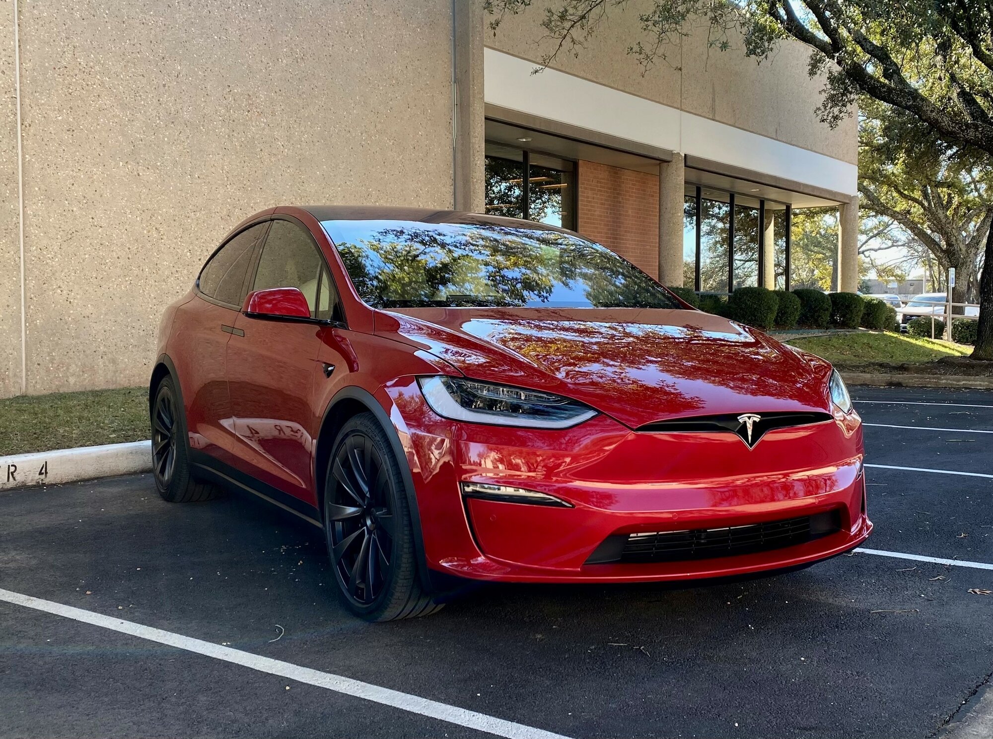 2021 Tesla Model X 2.jpg