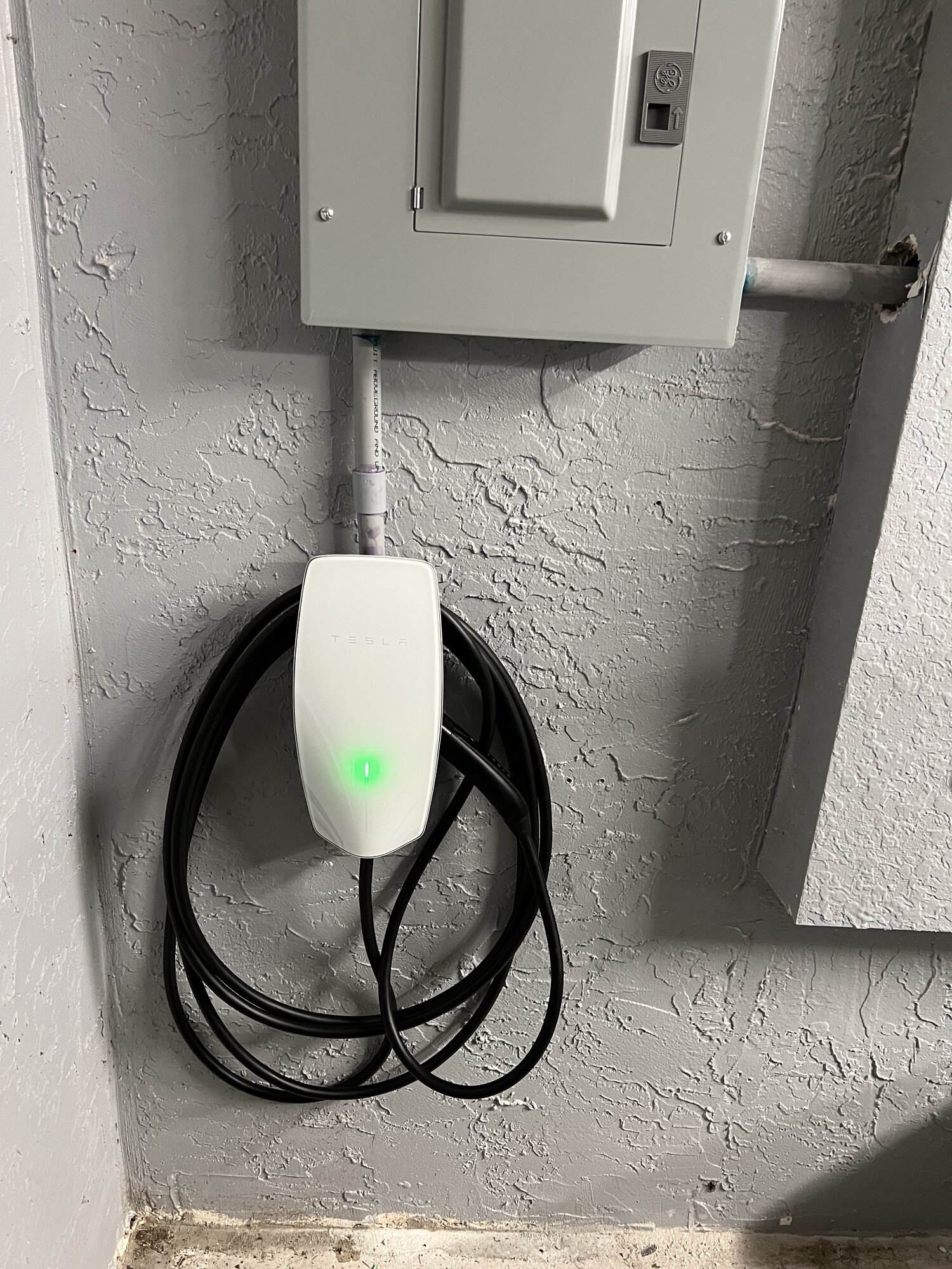Tesla High Power Wall Connector Charger With 24' Cable 2nd Gen