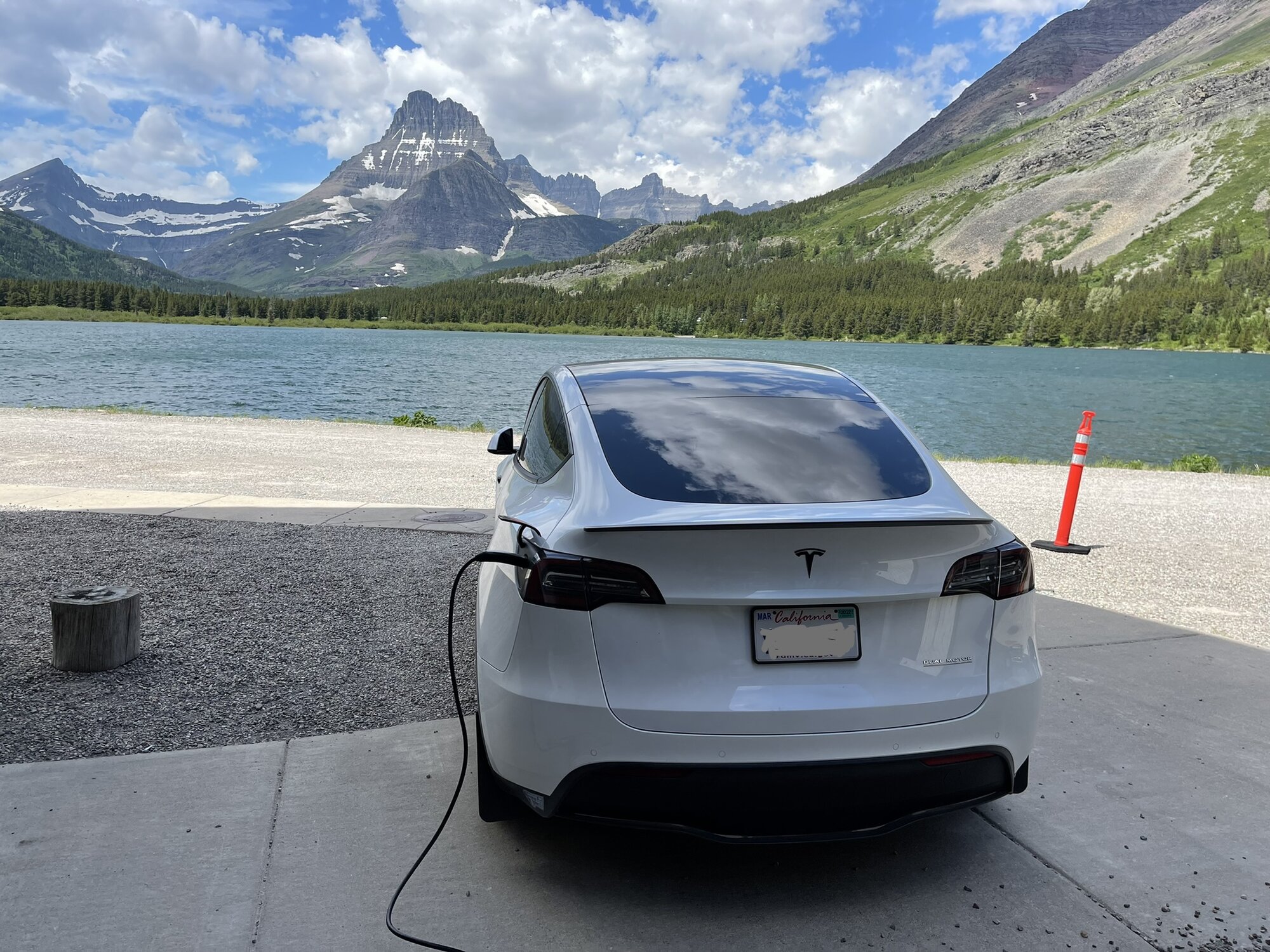 Model Y Road Trip Experience pt 2 - Crater Lake and Glacier