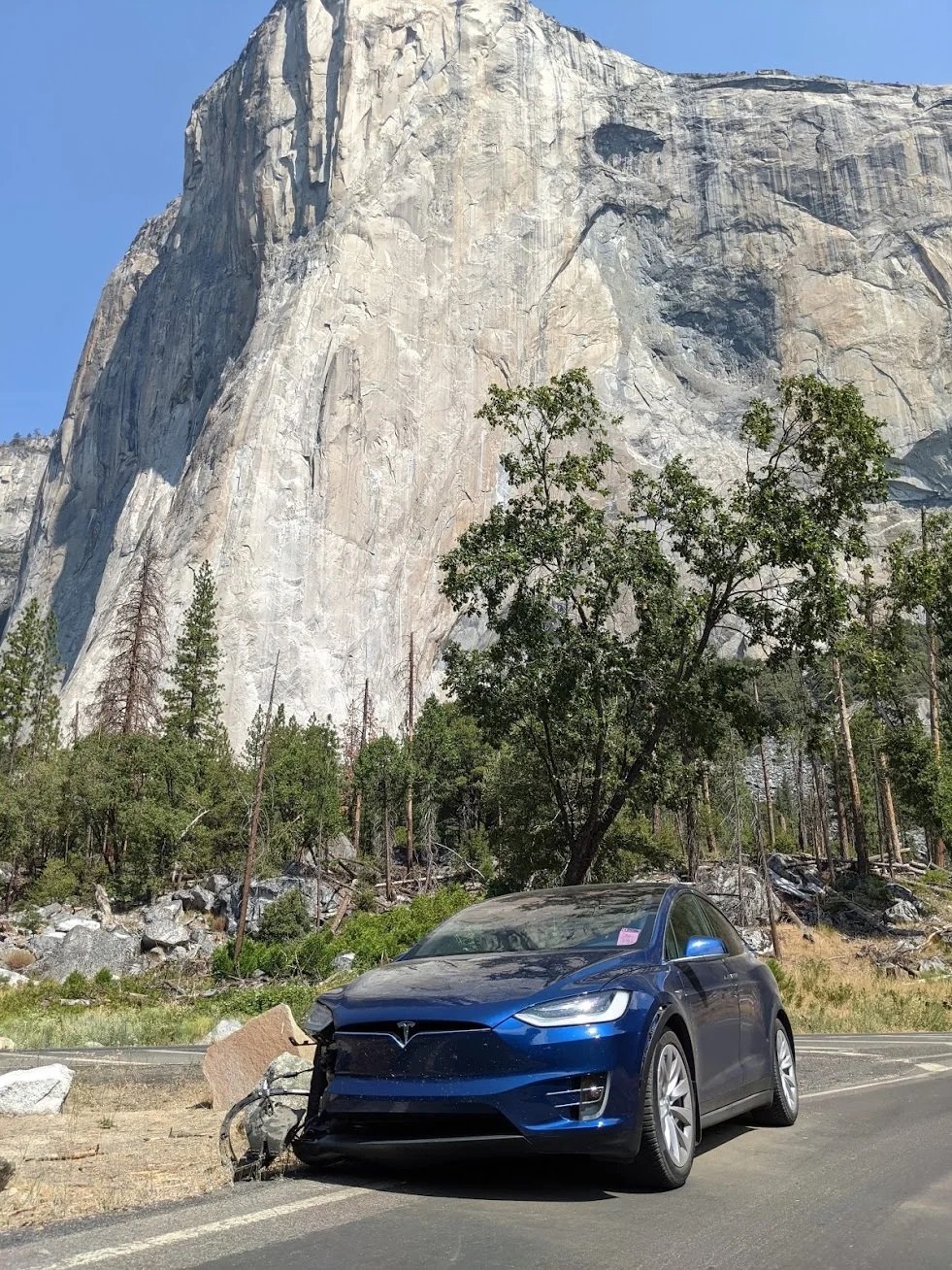 5 Tesla Accidents in Same Location in Yosemite  .jpg