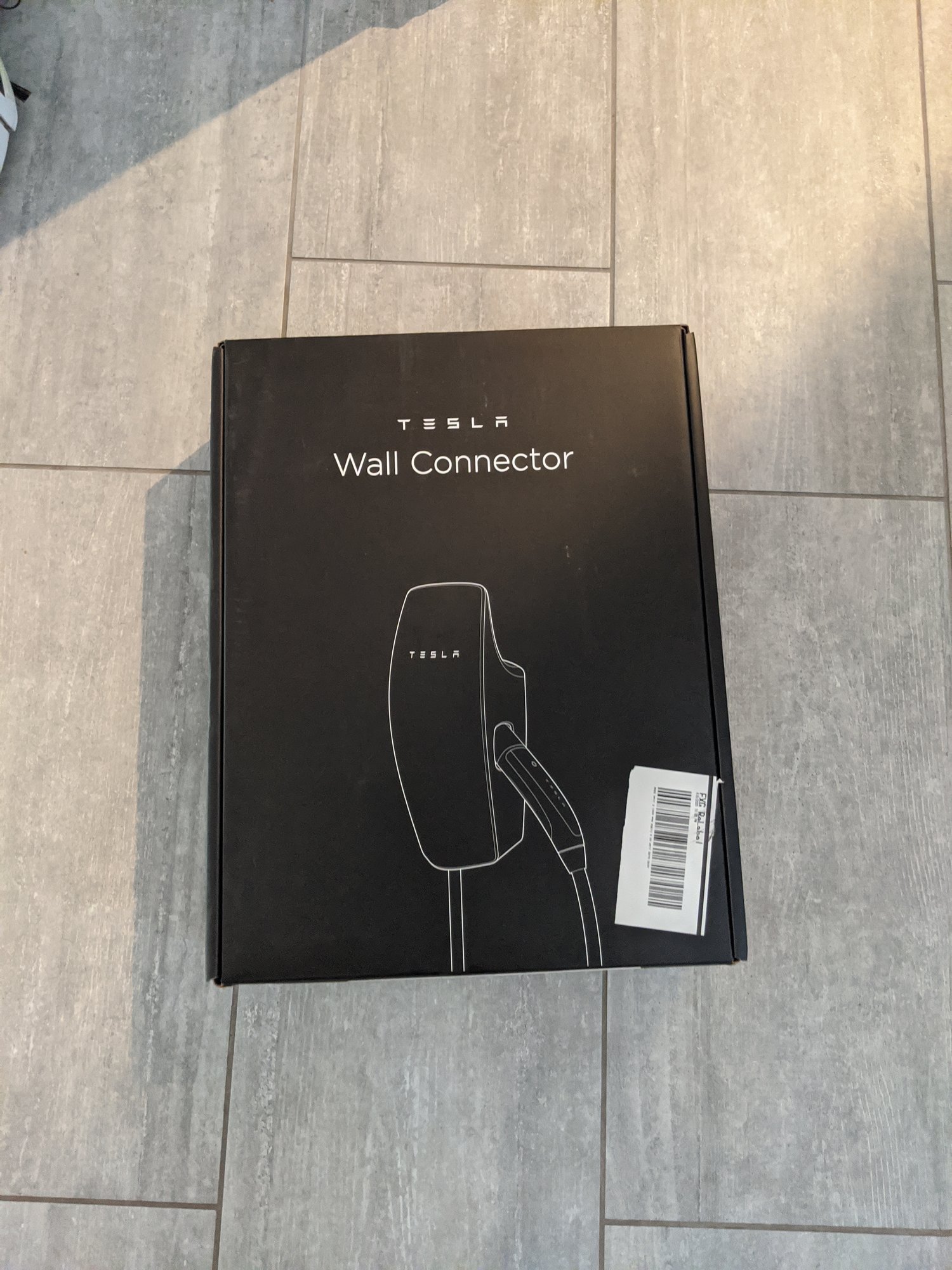 Tesla Wall Charger, how to tell the difference between Gen 2 vs Gen 3?