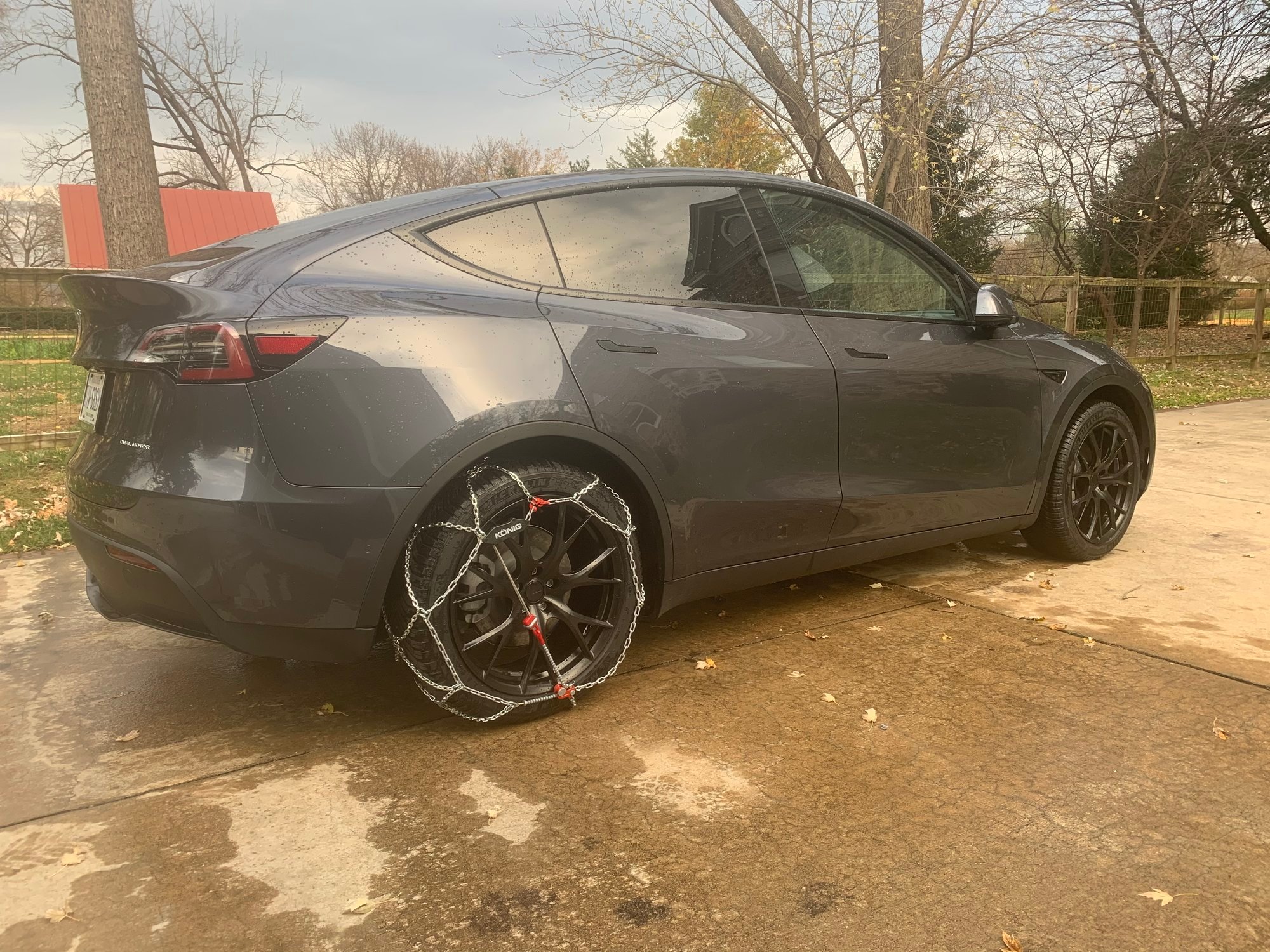 Snow chains for the Tesla Model Y