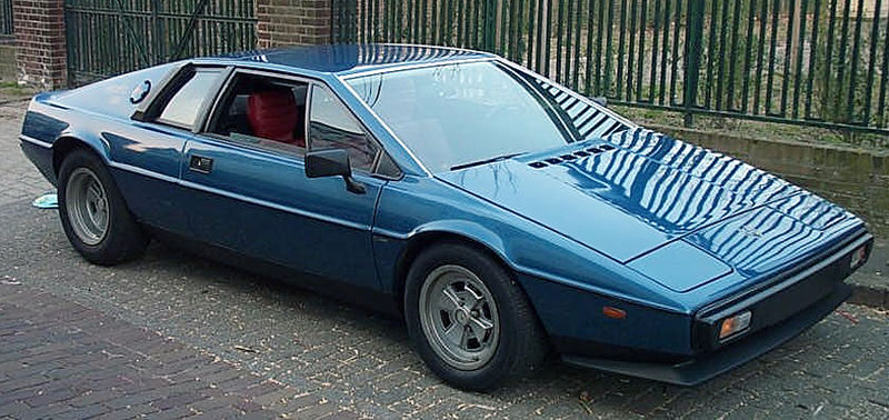 800px-Lotus_Esprit_S2_1980.jpg