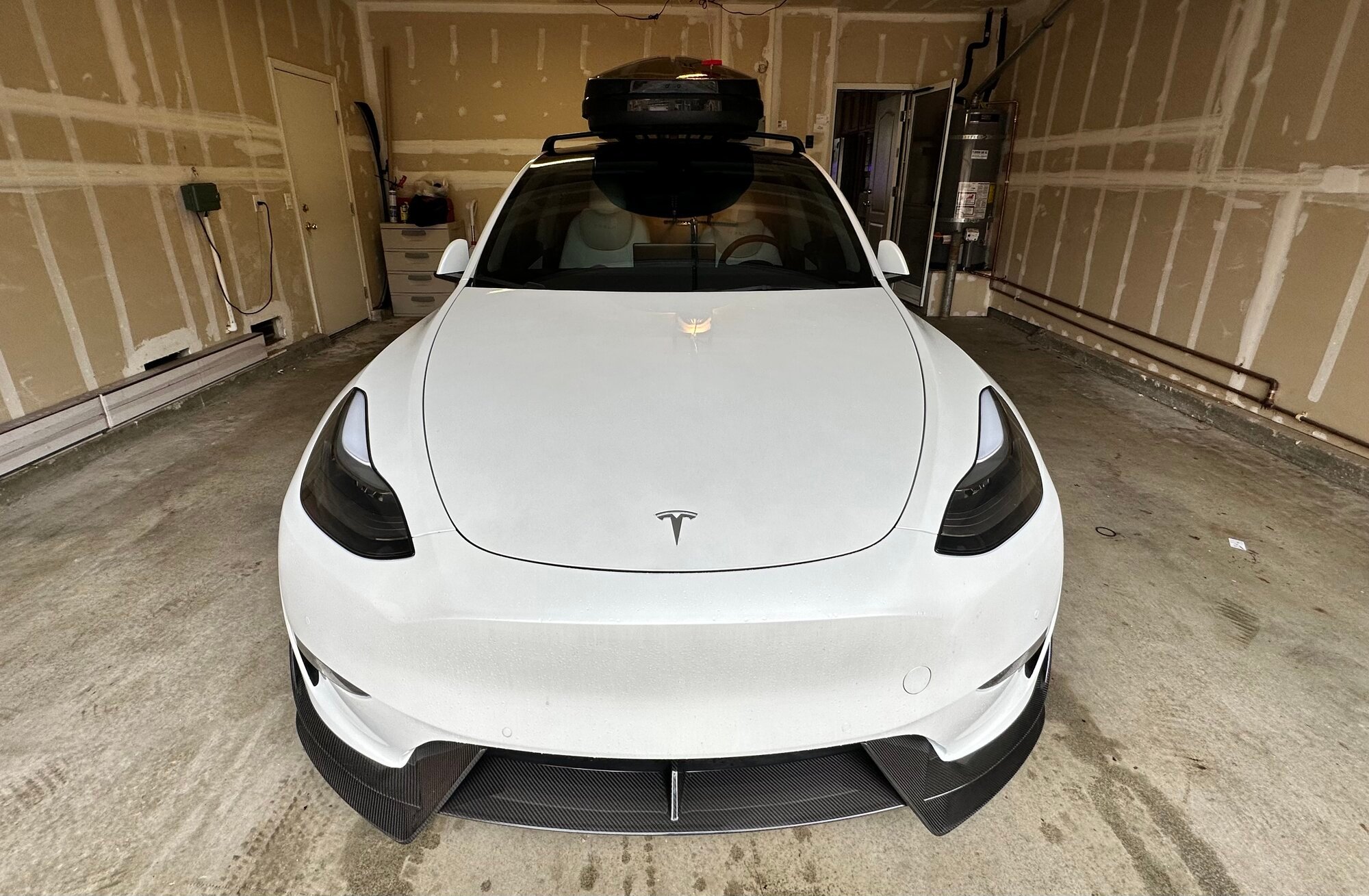 Tesla Model Y - ADRO Carbon Fiber Rear Diffuser, european auto source