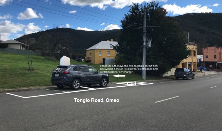 a92a643881a2d4cf2d365aaaf68b5518_Tongio_Road_Omeo_EV_charger_picture.jpg