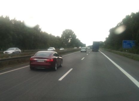 AutobahnModelS.jpg