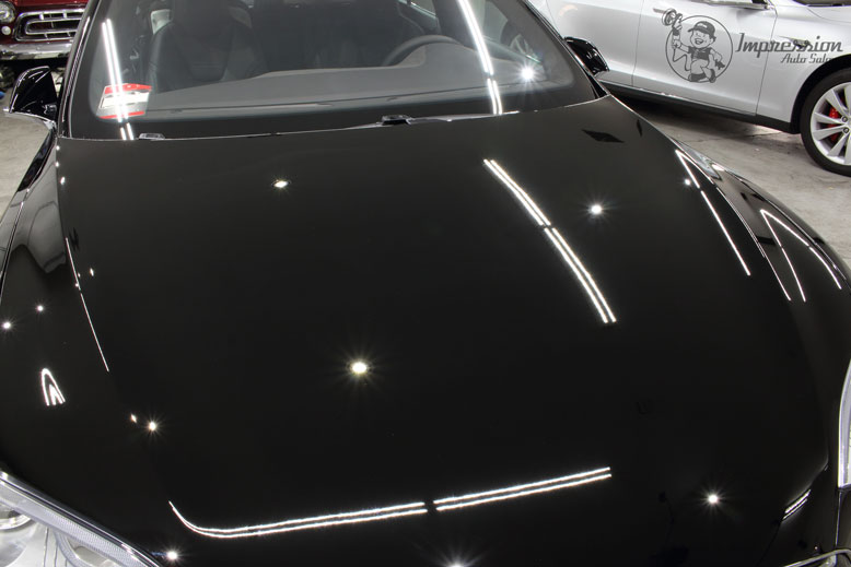Black-Tesla-Model-S-85D-Hood-with-Paint-Correction-and-CQuartz-Finest-Coating.jpg