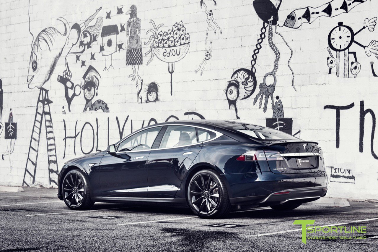 Blue-Tesla-Model-S-20-inch-gloss-black-tst-2.jpg