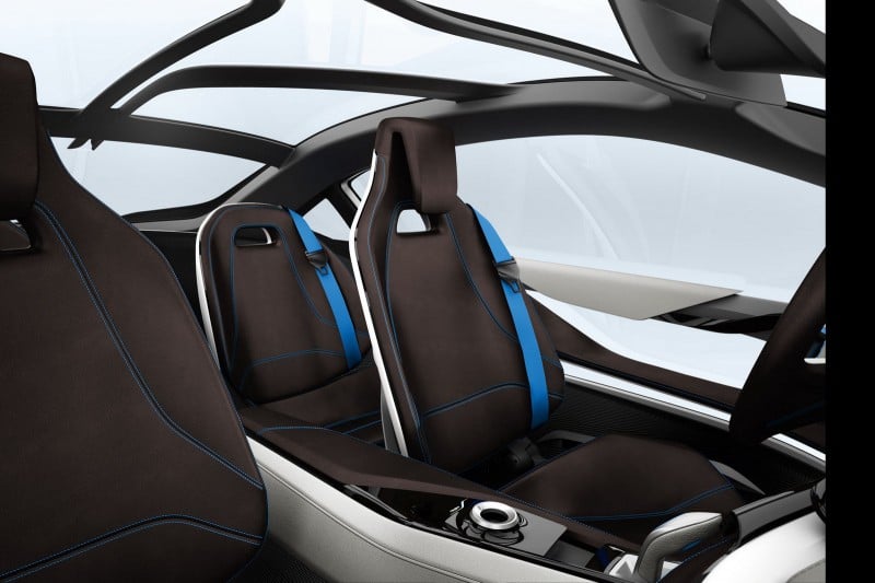 BMW-i8-Concept-Rear-Seats-800x533.jpg