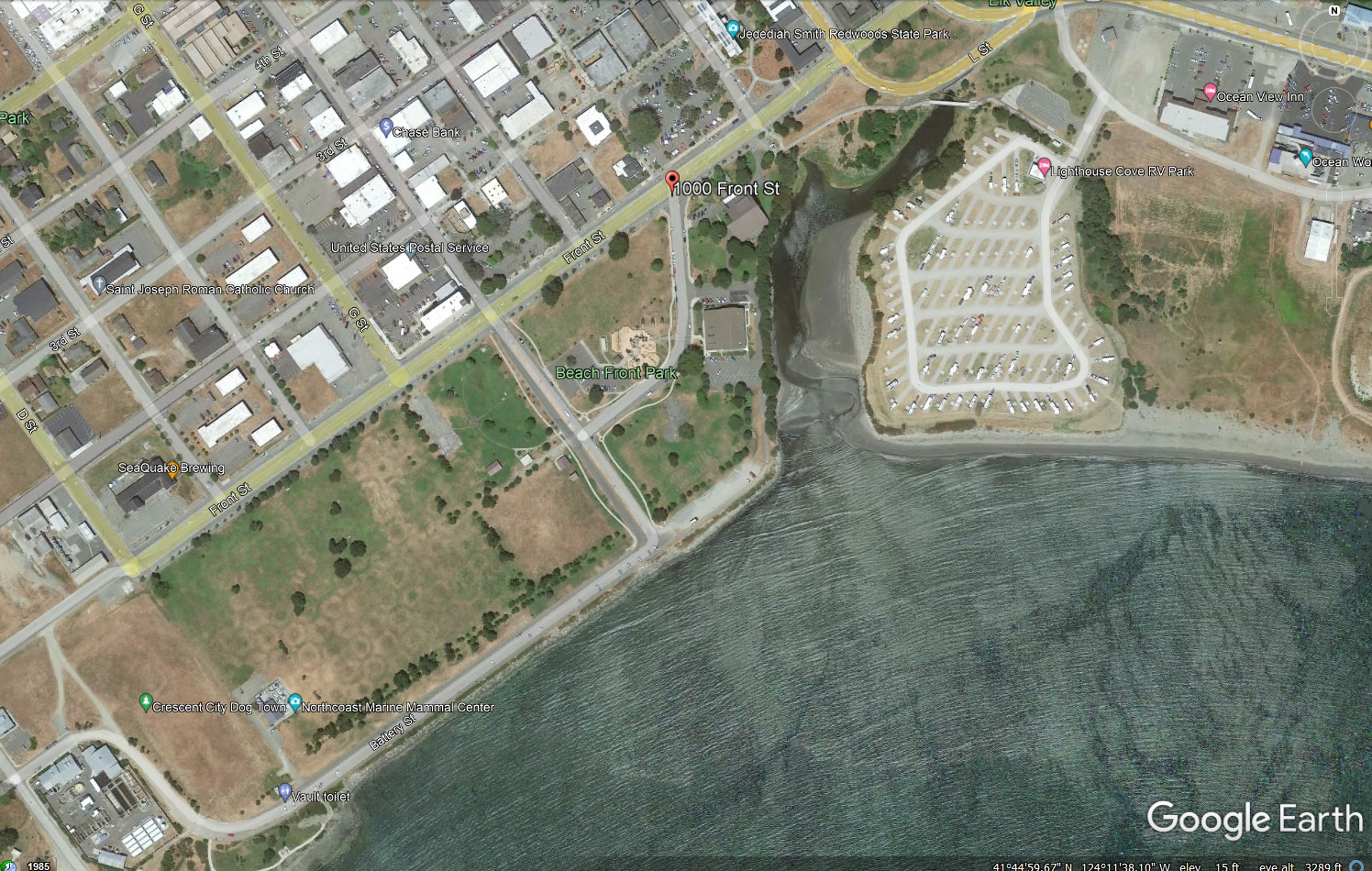 Crescent City CA satellite view.jpg