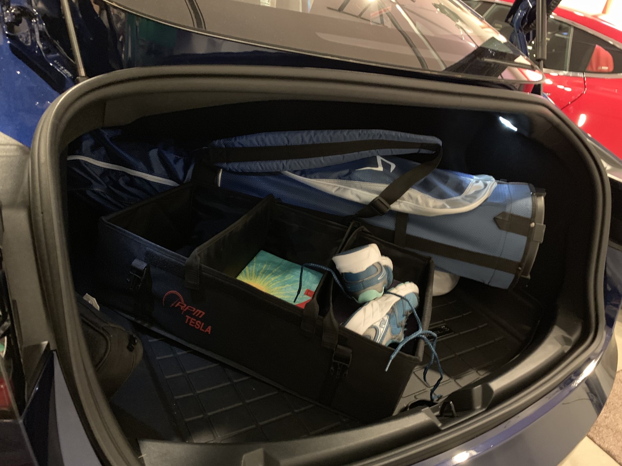 Golf clubs + clicgear 3.5 fit in the trunk? | Tesla Motors Club