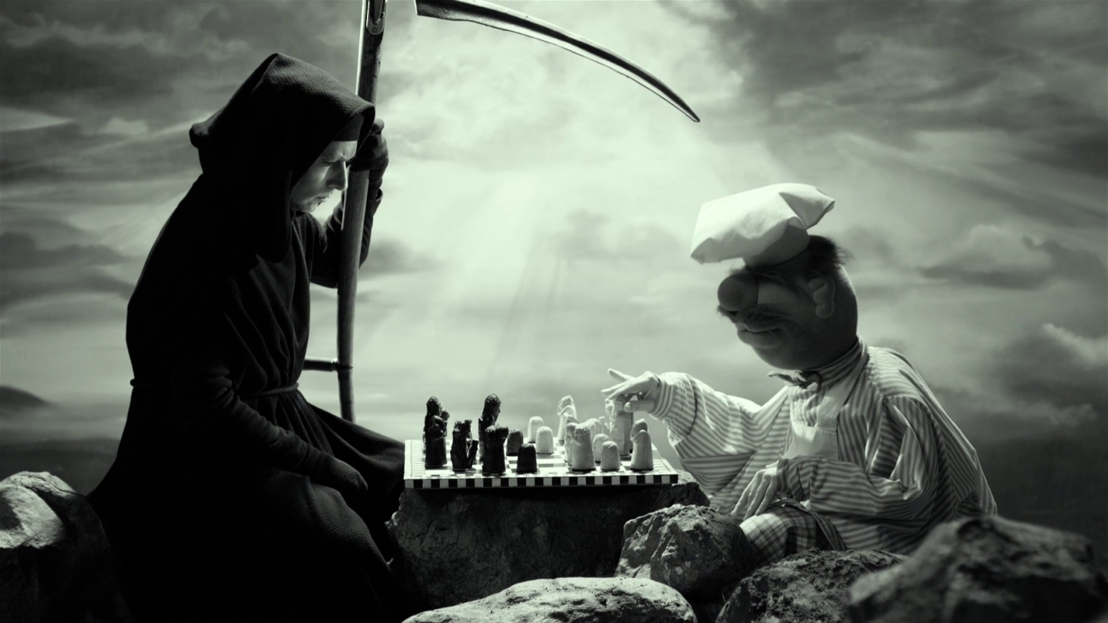 digital_art_Grim_Reaper_death_dark_scythe_monochrome_chess_board_games-1352699.png