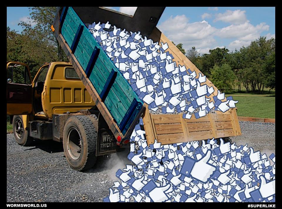 dump-truck-super-facebook-like-54fa363177c52.jpg