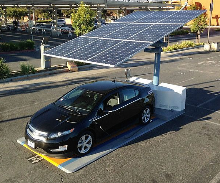 EV-ARC-Chevy-Volt-Envision-Solar-solar-car.png