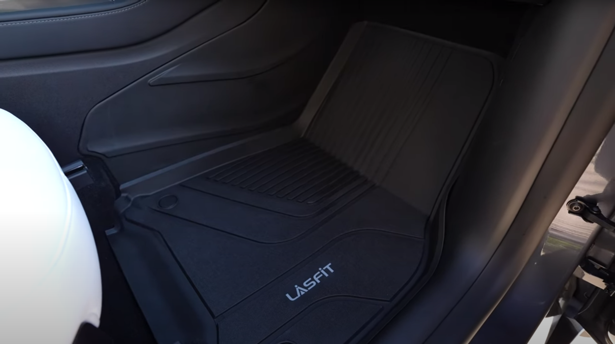 Floor Mats for Cars.png