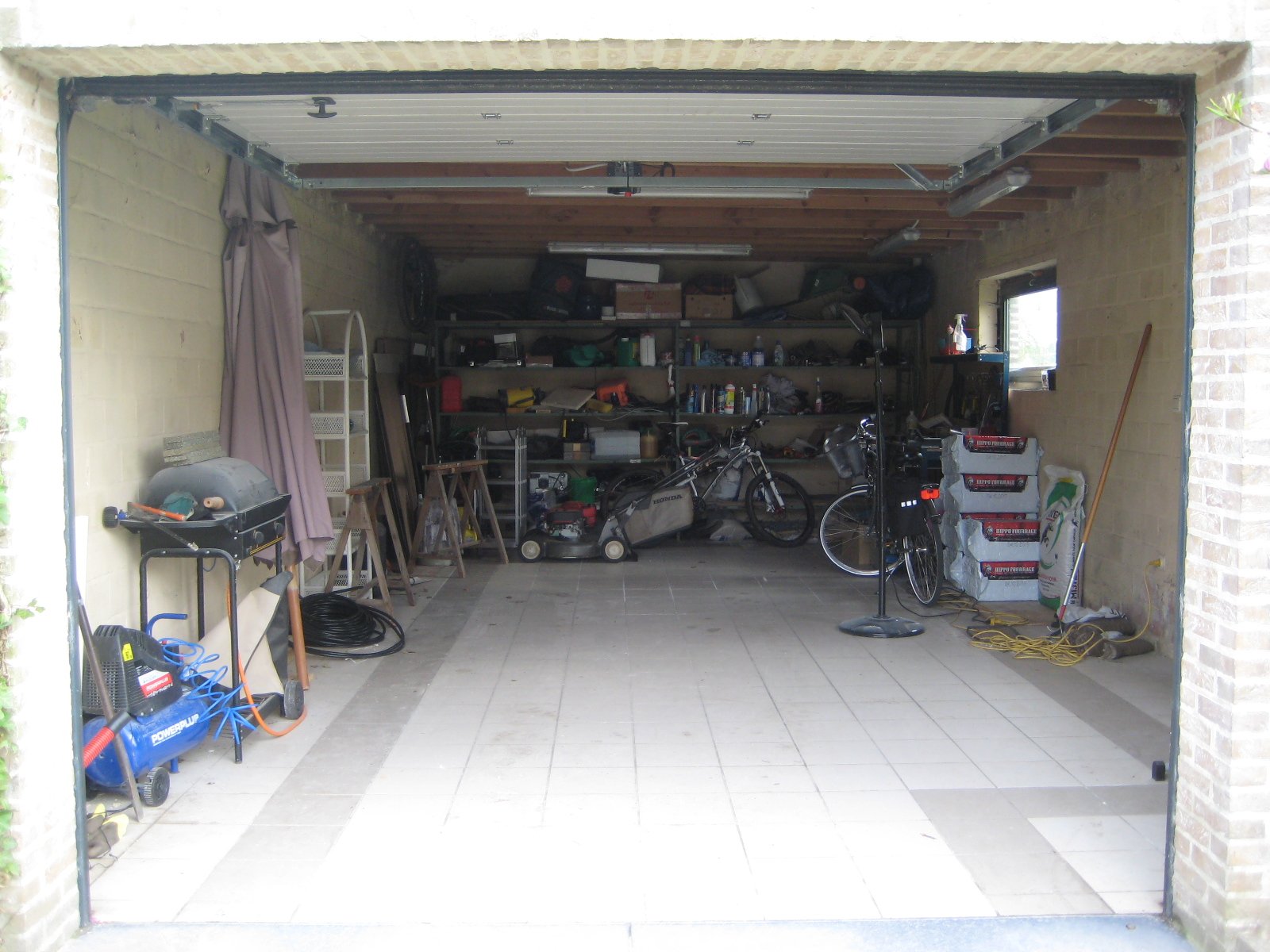 garage.JPG