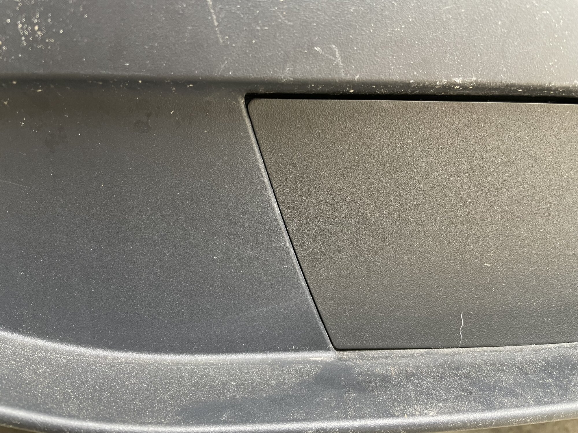 Magnetic tow hitch cover?  Tesla Owners Online Forum