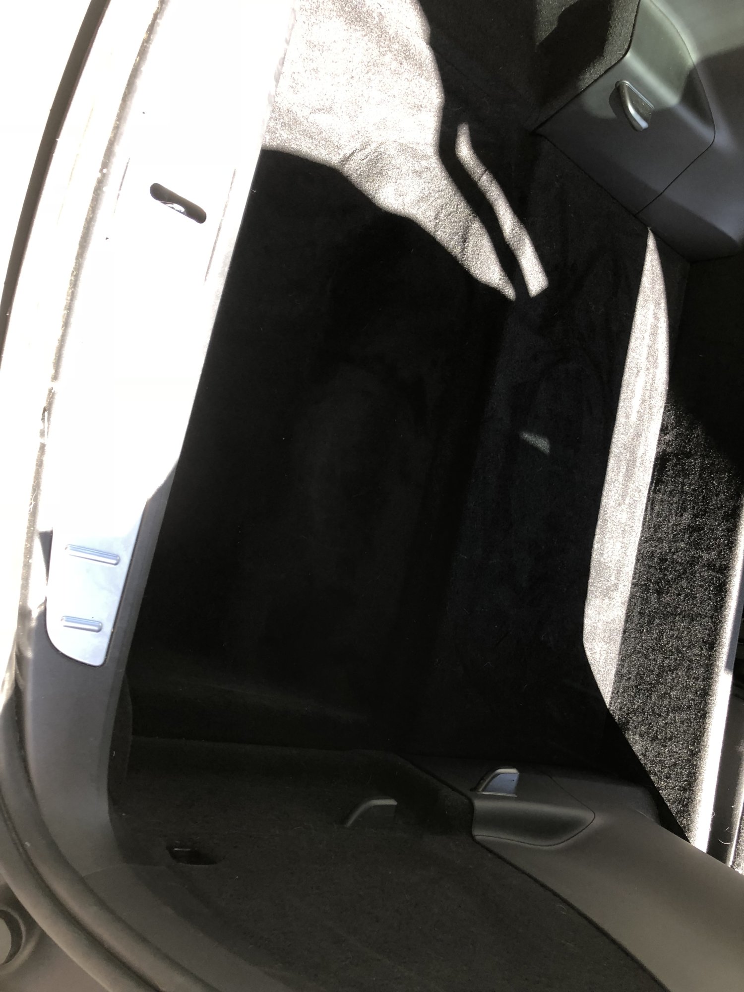 Kofferraum Model X 5 Sitzer - Model X Allgemeines - TFF Forum - Tesla  Fahrer & Freunde