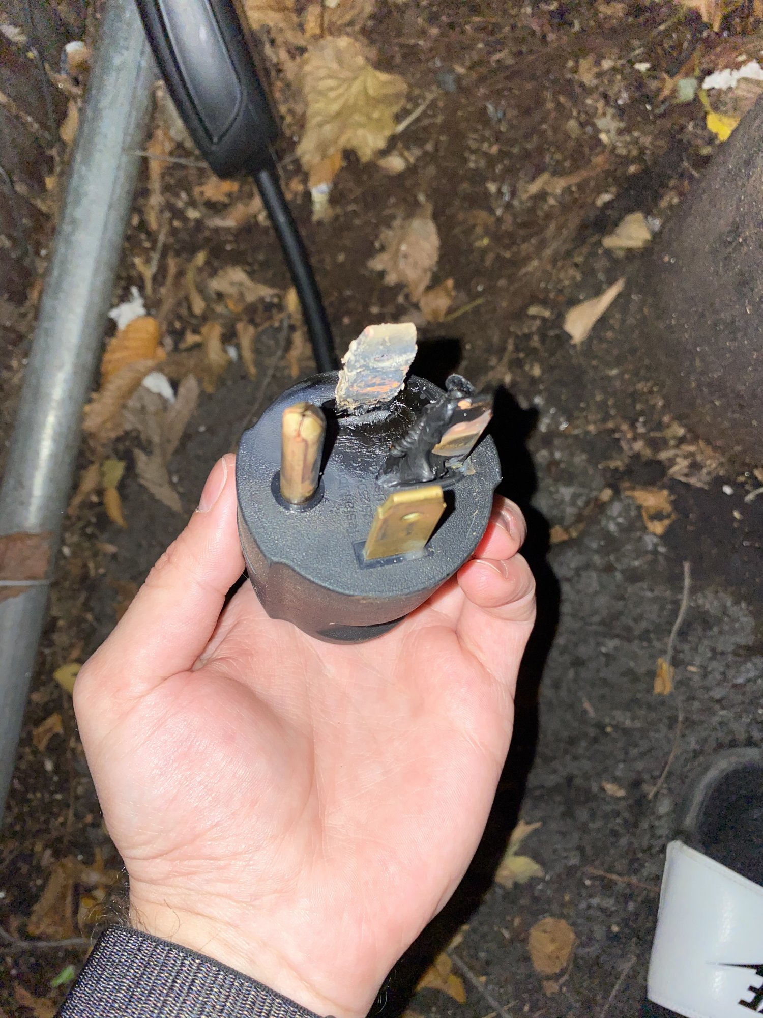 Melted adapter and outlet | Tesla Motors Club