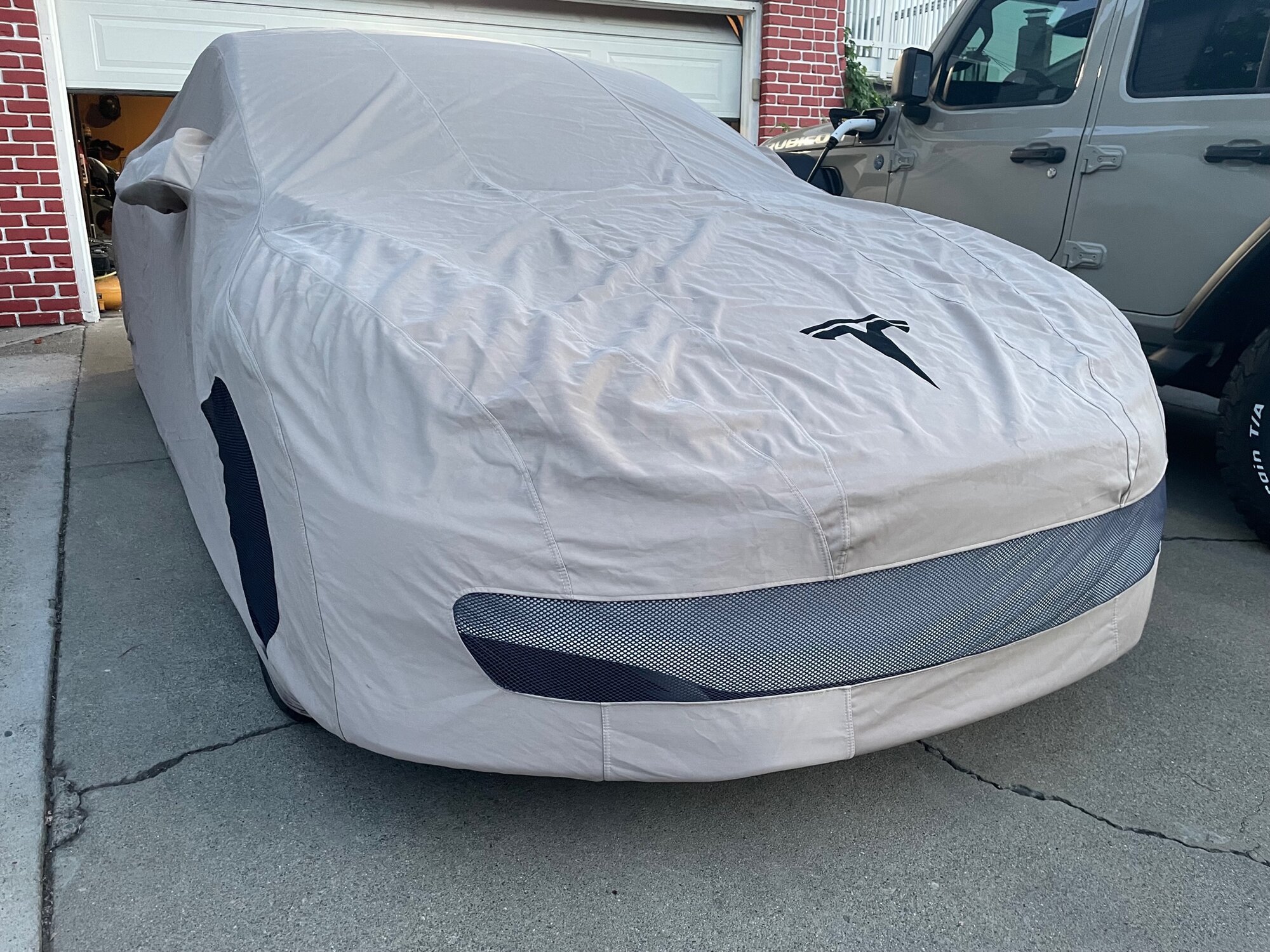 FS: Tesla OEM Model S Car Cover (Outdoor)
