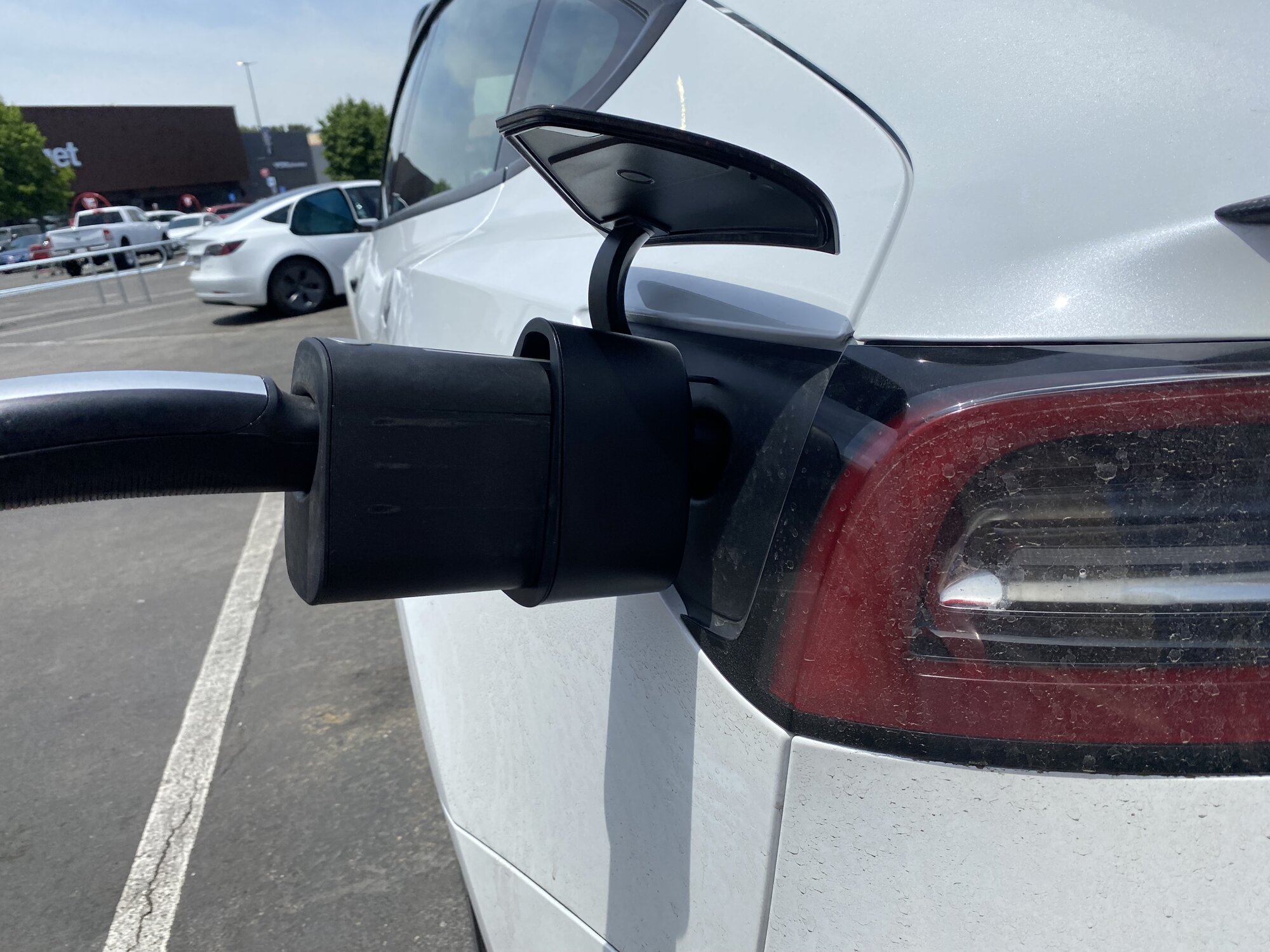 First look at Tesla's highly-anticipated CCS adapter