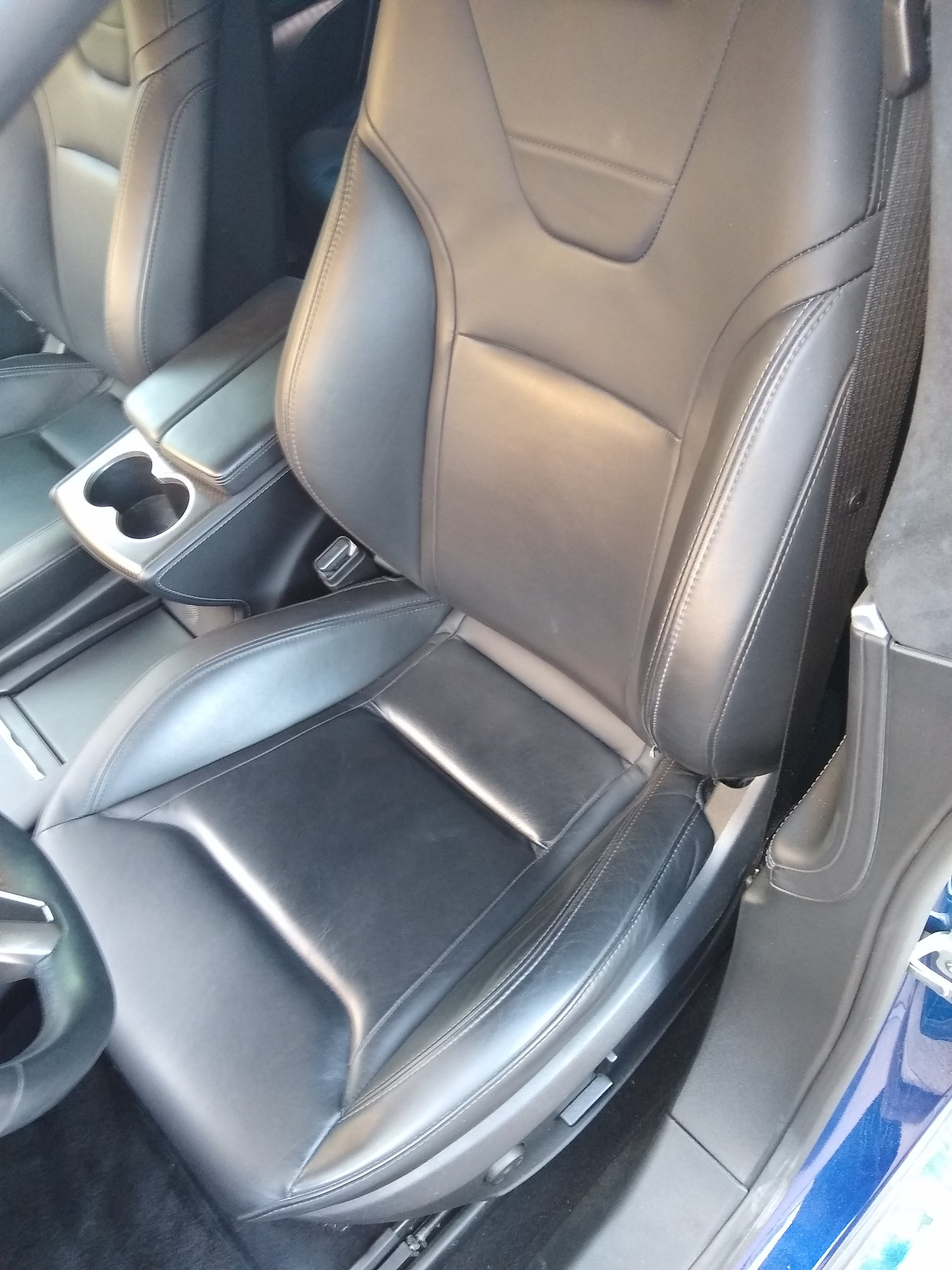 interior_driver_seat.jpg