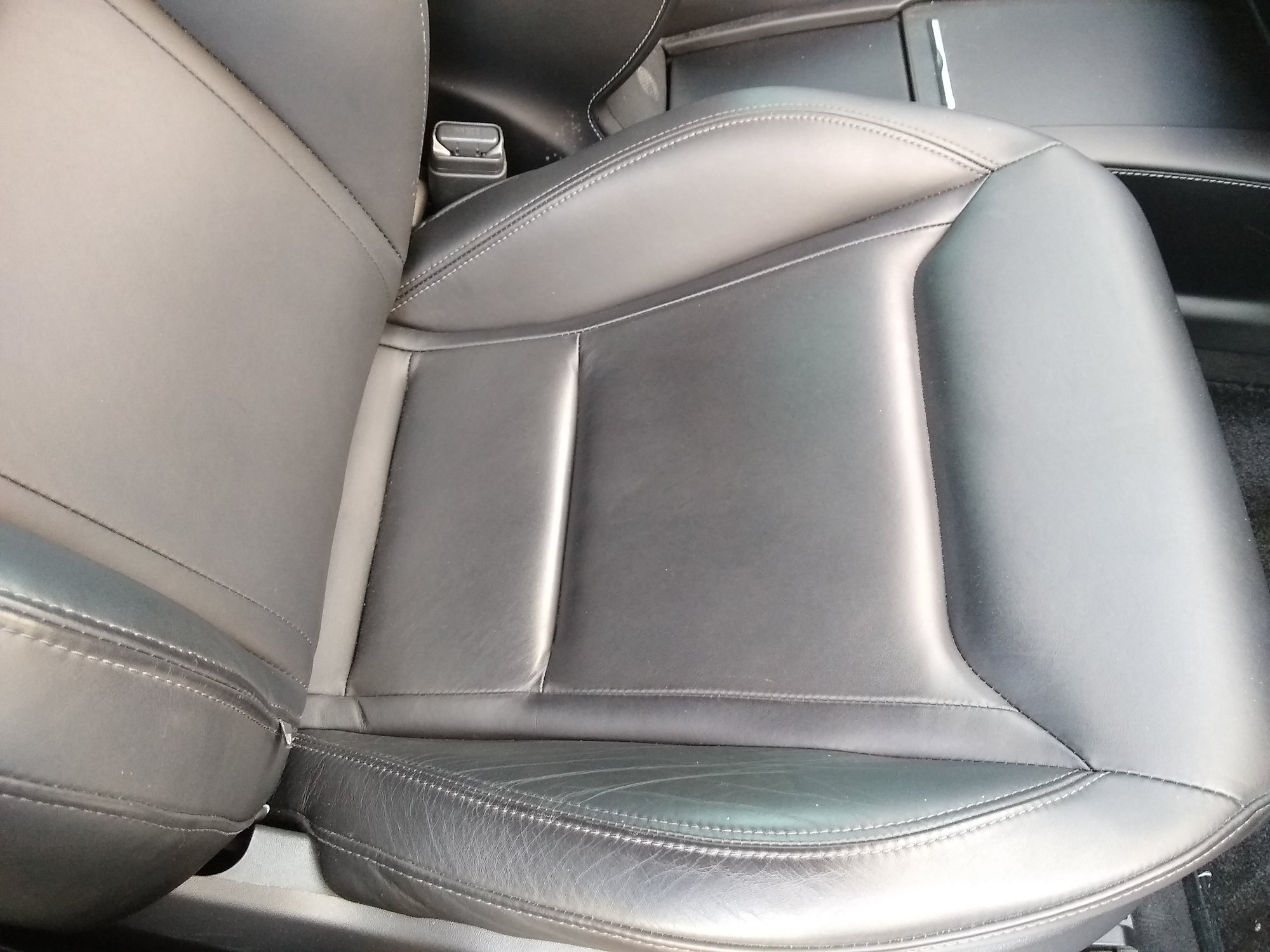 interior_passenger_seat.jpg