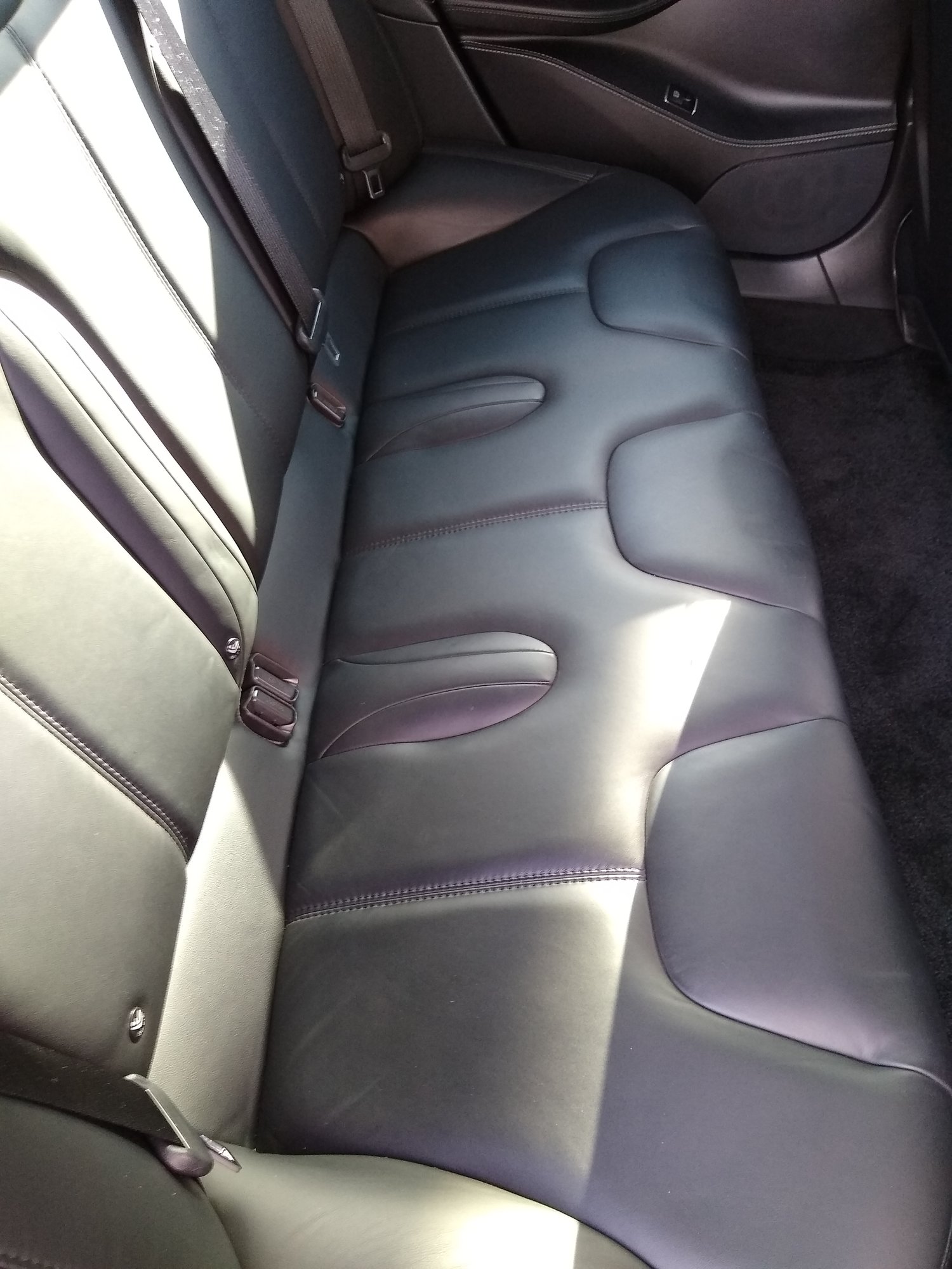 interior_rear_seats.jpg