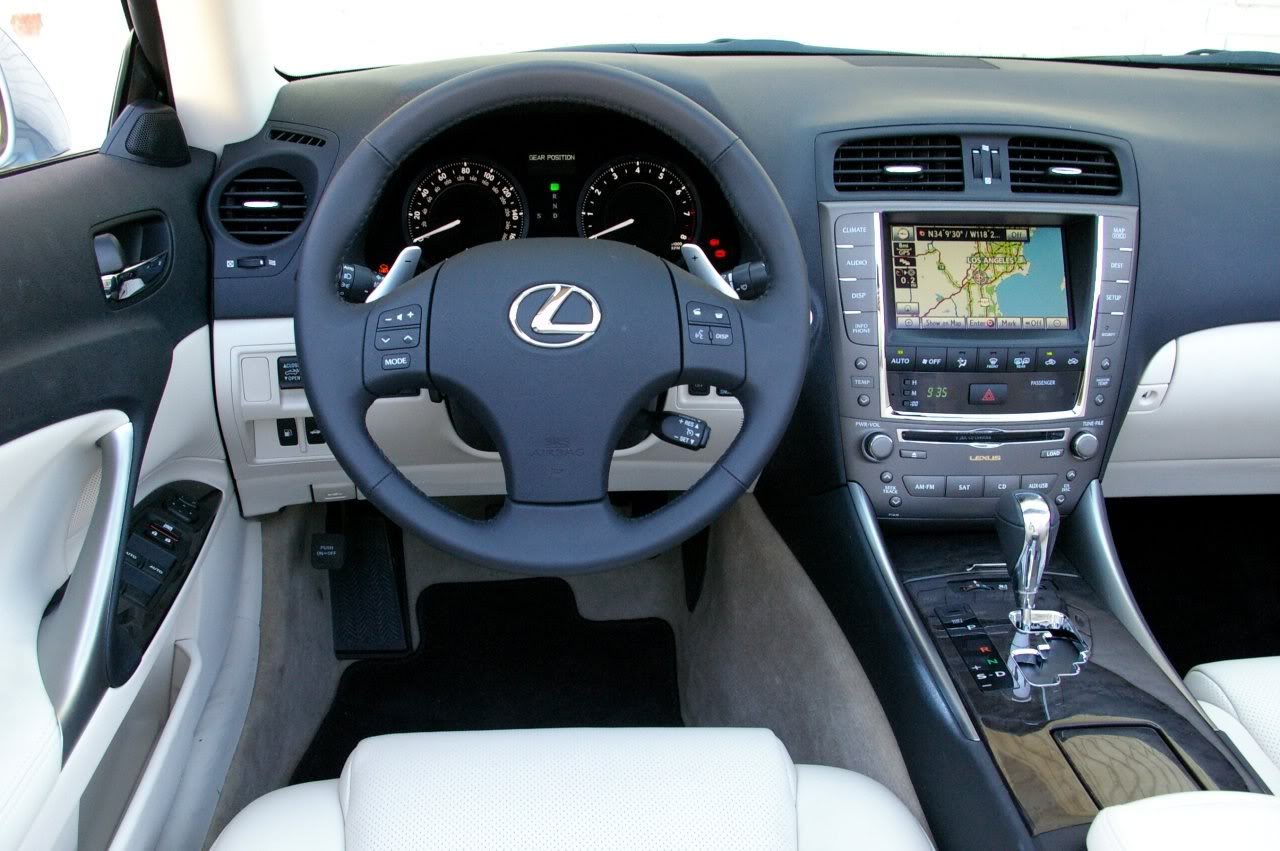 Lexus2011C250.jpg