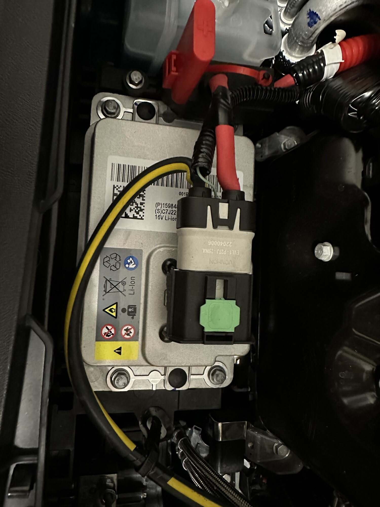 16V Lit-Ion Battery | Tesla Motors Club