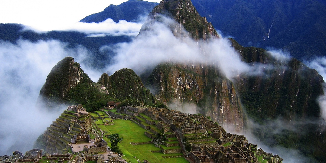 Machu_Picchu_Clouds-5.jpg