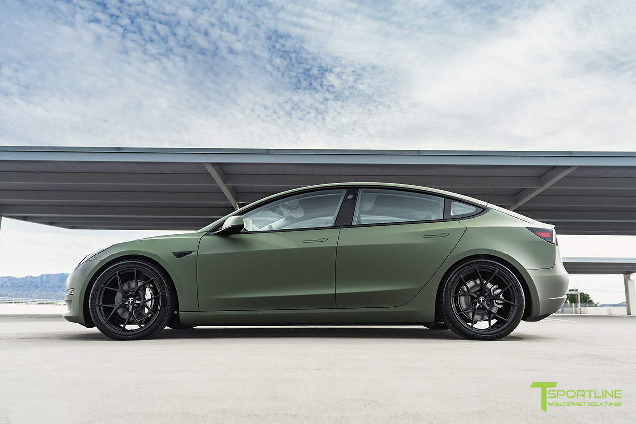matte-military-green-tesla-model-3-performance-20-inch-forged-wheels-m3115-black-wm-2.jpg