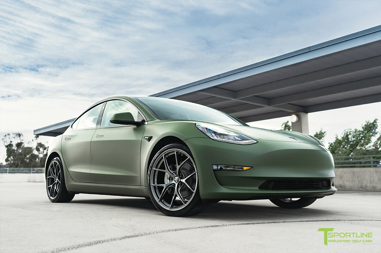 matte-military-green-tesla-model-3-performance-20-inch-forged-wheels-m3115-metallic-gray-wm-1.jpg