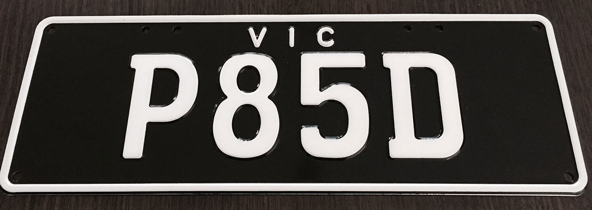 P85D-number-plate.jpg