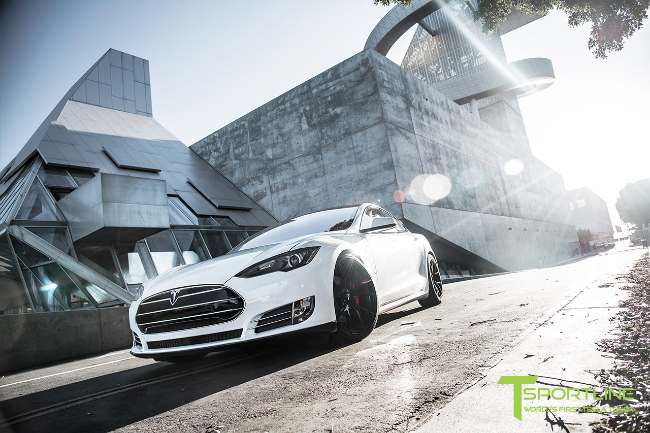 pearl-white-tesla-model-s-21-inch-forged-wheels-ts115-gloss-black-nosecone-grille-3.jpg