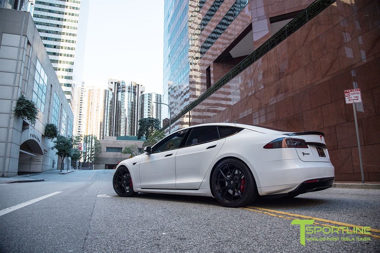 pearl-white-tesla-model-s-21-inch-forged-wheels-ts115-gloss-black-nosecone-grille-5.jpg