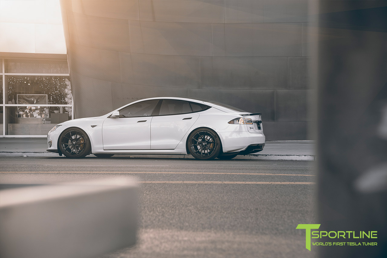 pearl-white-tesla-model-s-21-inch-forged-wheels-ts115-gloss-black-nosecone-grille-7.jpg
