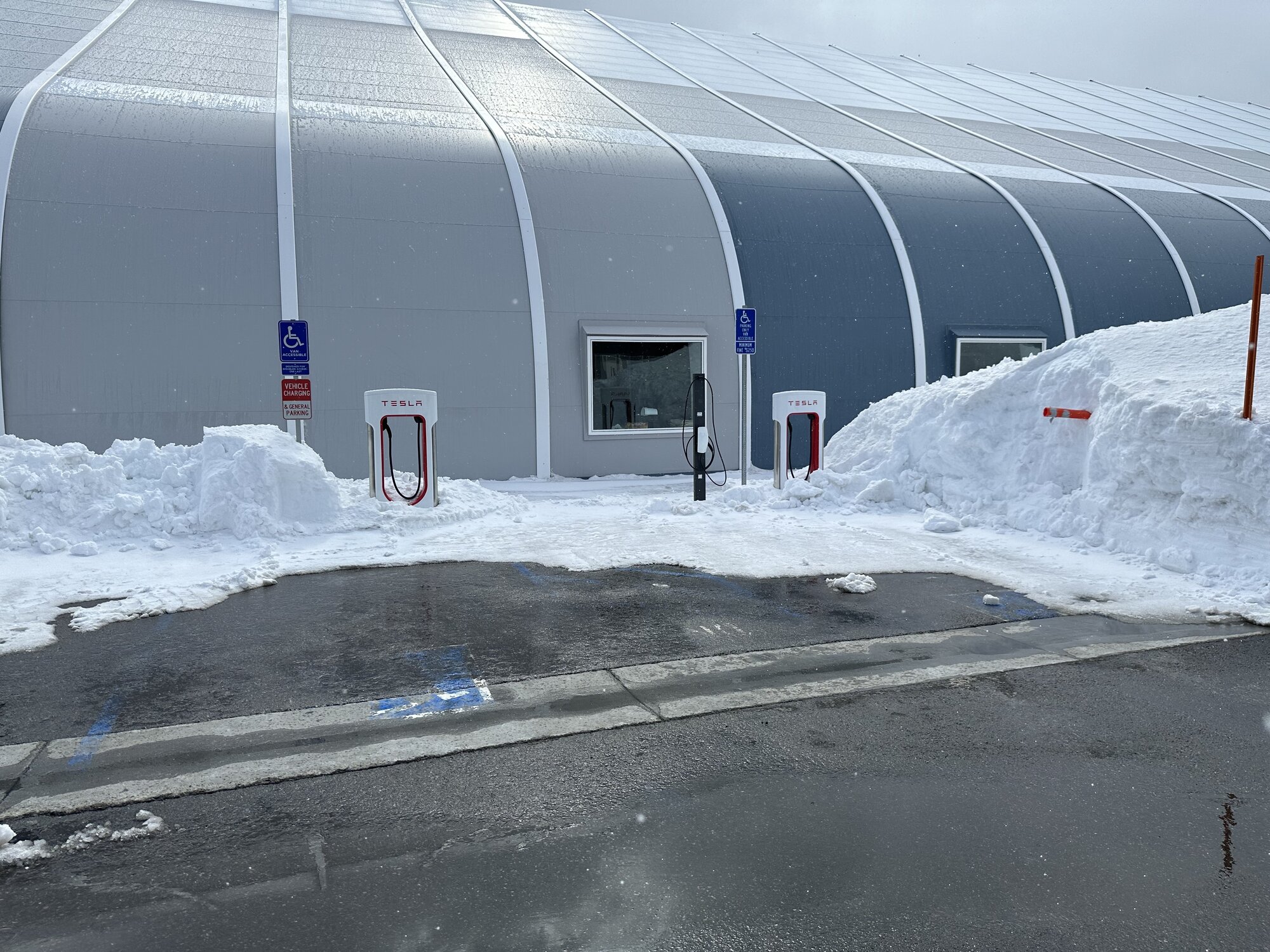 piled-snow-at-one-of-mammoth-superchargers.jpg