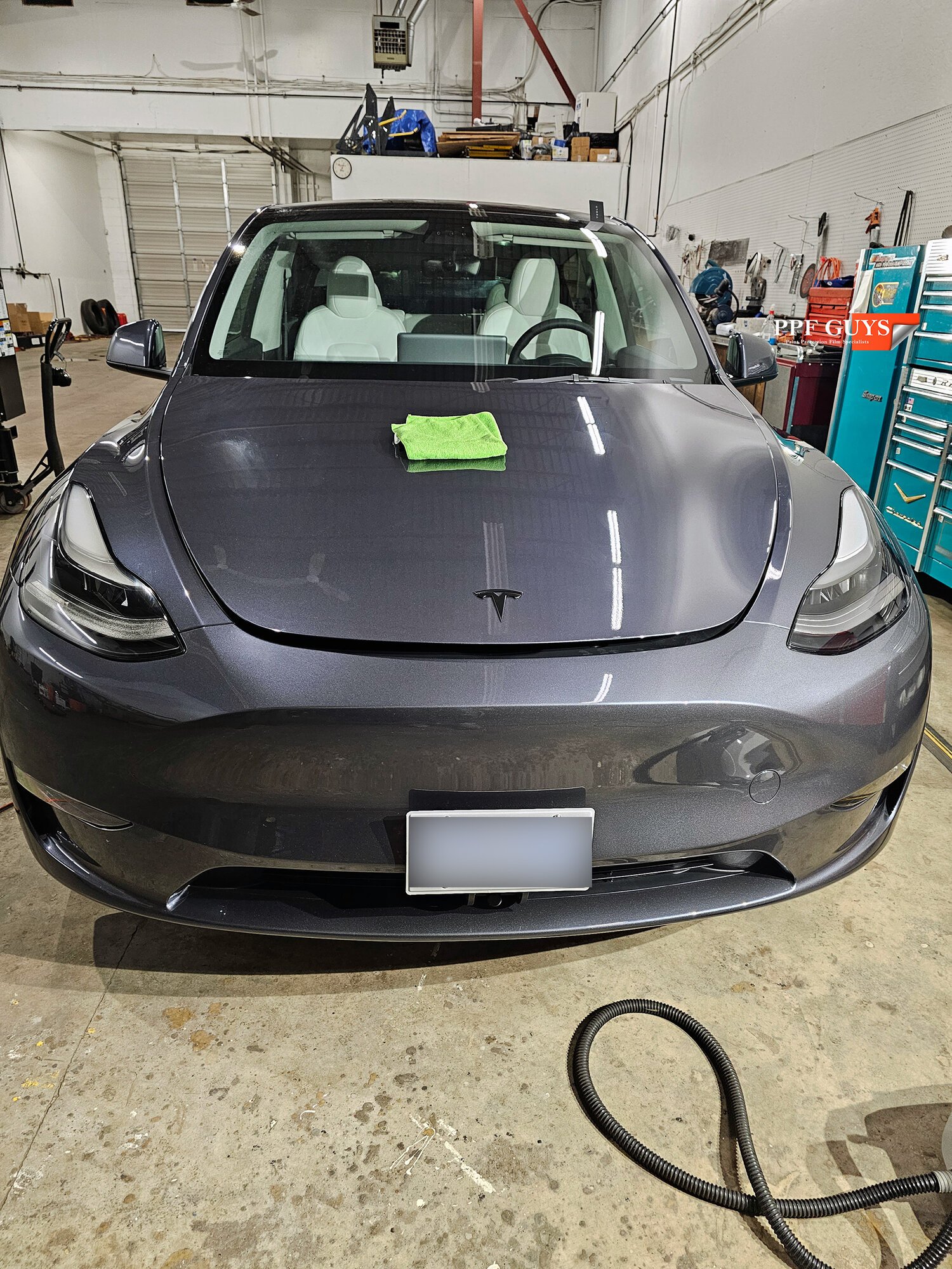 PPF Guys Model Y Silver Full Body Ultimate Fusion, blacked out emblems (45).jpg