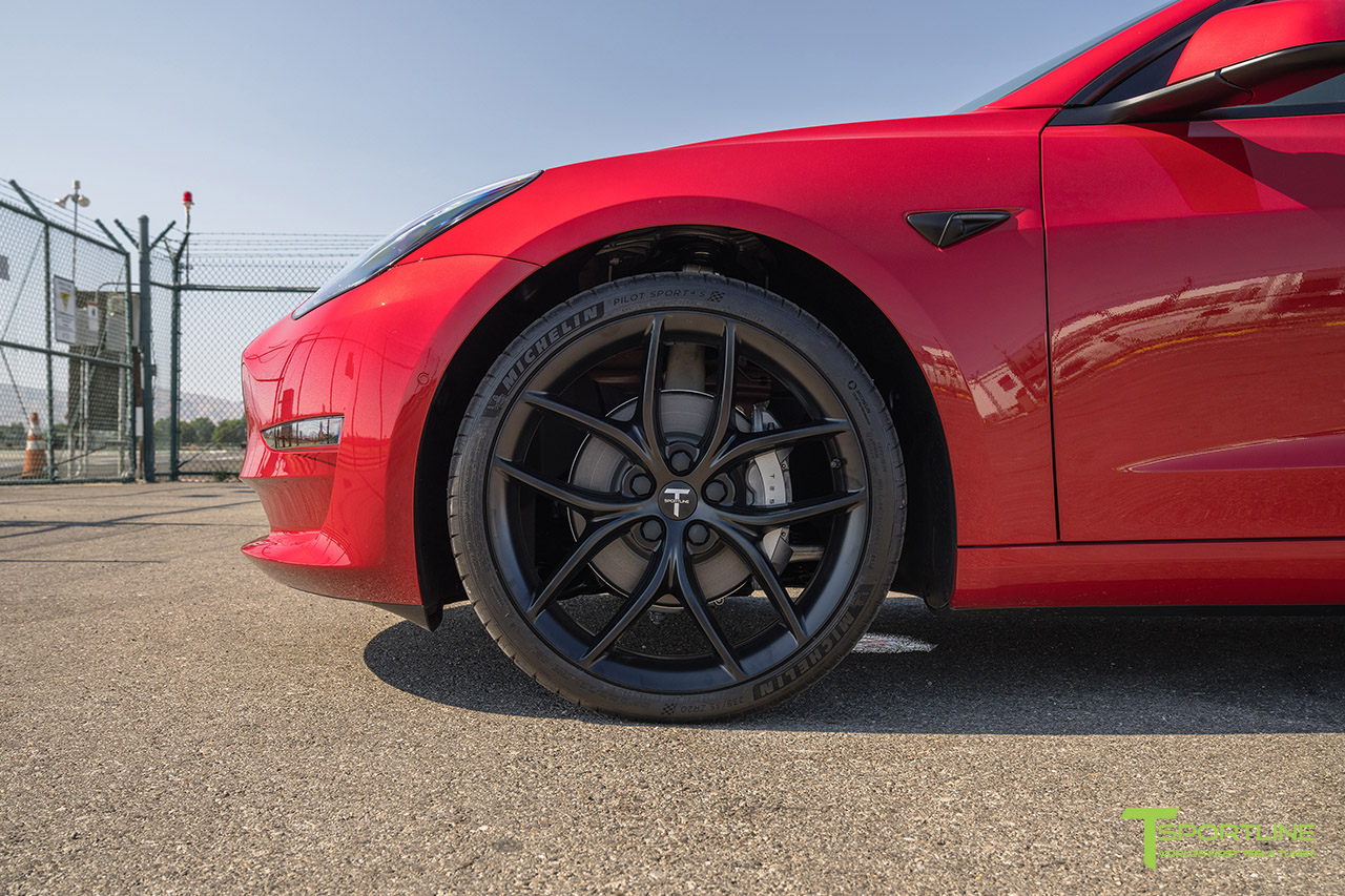 red-multi-coat-tesla-model-3-20-aftermarket-wheels-zero-g-ts5-satin-black-wm-4.jpg