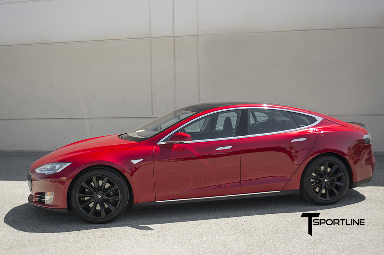 Red-Tesla-Model-S-on-Matte-Black-TST-4.jpg
